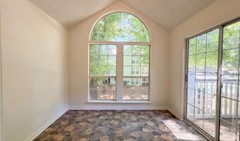 573 Cobblestone Trl, Avondale Estates, GA 30002