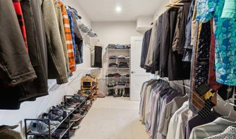 44501 WOLFHOUND Sq, Ashburn, VA 20147