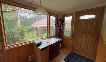 1721 15th St, Monroe, WI 53566