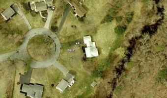 7 Mercury Cir, Andover, MA 01810