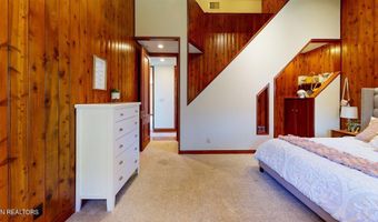 651 Cliff Top Rd, Blaine, TN 37709