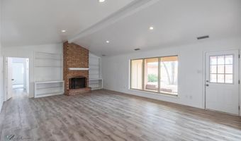 2138 Brook Hollow Dr, Abilene, TX 79605