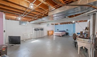 920 Robin Cir, Altoona, IA 50009
