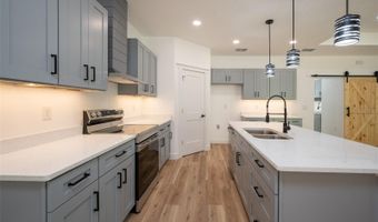 10291 NE 126TH St, Archer, FL 32618