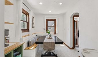 1612 N HARRIMAN St, Appleton, WI 54911