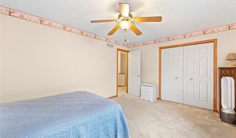 3134 Shelton Ct, Akron, OH 44312