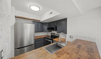 300 Briarcrest Dr 140, Ann Arbor, MI 48104
