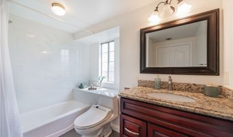 325 E Duarte Rd C, Arcadia, CA 91006