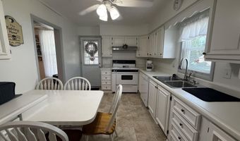 2927 Pine Ave, Altoona, PA 16601