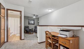 6665 Flycatcher Ln, Apple Valley, MN 55124