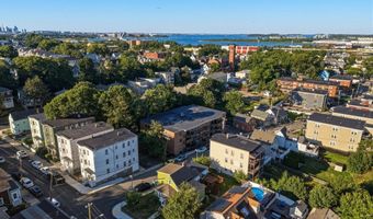 10 Coffey St 25, Boston, MA 02122