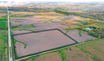 02 Vine Ave, Ainsworth, IA 52201