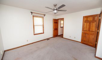 250 Garden Lks, Blacksburg, SC 29702