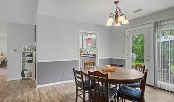158 Woodstone Cir, Albany, GA 31701