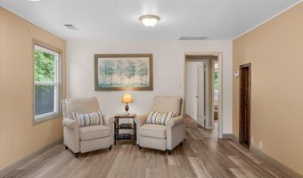 363 E Hersey St, Ashland, OR 97520