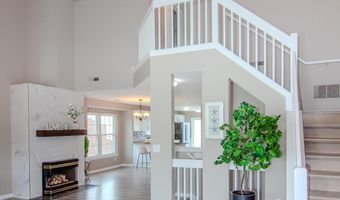 1892 Lindsay Ln, Ann Arbor, MI 48104