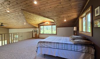 30 Alum Creek Rd, Aladdin, WY 82710