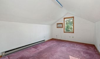 5 Fairway Dr, Acushnet, MA 02743