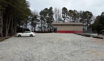 727 Airport Rd, Baldwin, GA 30511