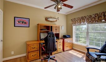 498 Broad Branch Rd, Bakersville, NC 28705