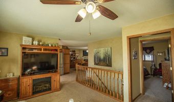122 Parkside Dr, Algona, IA 50511