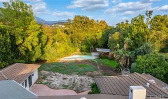 1210 Rodeo Rd, Arcadia, CA 91006