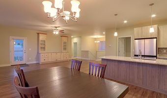 2793 Croydon Dr, Casper, WY 82609