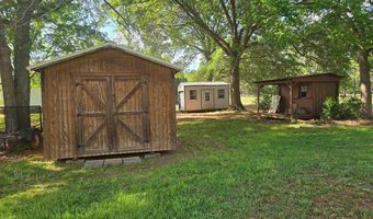 221 Fairway Cir, Americus, GA 31709