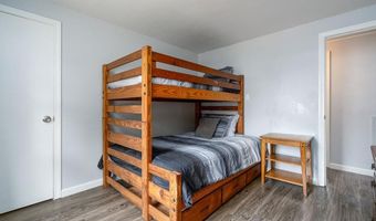 14 2nd St, Rochester, NH 03867