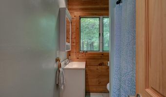 5 Wildflower Ln, Bartlett, NH 03812