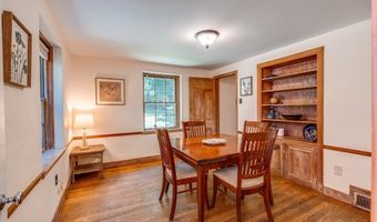 18 Plum Tree Rd, Amherst, MA 01002