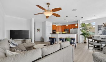 6428 SUNSET BAY Cir, Apollo Beach, FL 33572