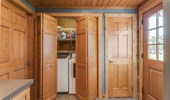 9058 Peters Rd, Ashley, OH 43003