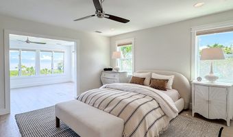 146 Bay Ave, Apalachicola, FL 32320