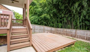 29 Crayton Park Dr, Asheville, NC 28803