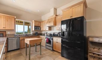 25150 Dersch Rd, Anderson, CA 96007