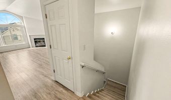 360 Glenn St, Ashland, OR 97520