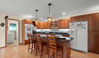 110 DOLPH Dr, Ariel, WA 98603