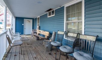 3871 Mendon Rd, Cumberland, RI 02864