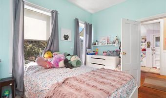 88 Lincoln Ave, East Providence, RI 02915