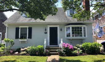 51 Egbert St, Bay Head, NJ 08742