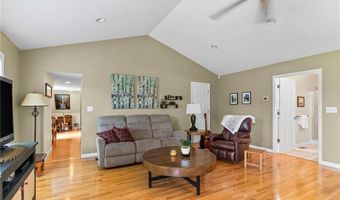 594 E Harrod Rd, Austin, IN 47102