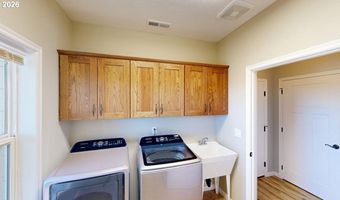 7200 VISTA RIDGE Dr, Brookings, OR 97415
