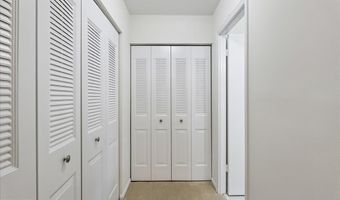 5032 KING DAVID Blvd, Annandale, VA 22003