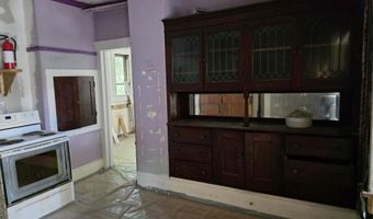 33 Oak St, Brattleboro, VT 05301