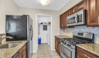 1813 Waters Edge Dr, Toms River, NJ 08753