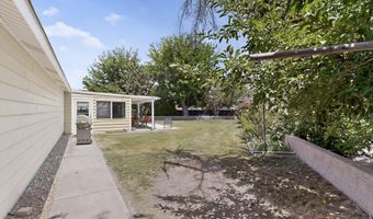 430 Abo Rd, Bosque Farms, NM 87068