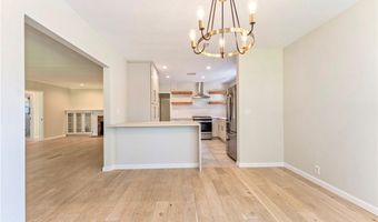 1956 N Roosevelt, Altadena, CA 91001