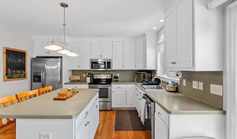 9 Summer Wind, Cromwell, CT 06416