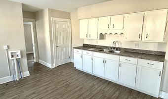 1702 Arrow Ave, Anderson, IN 46016